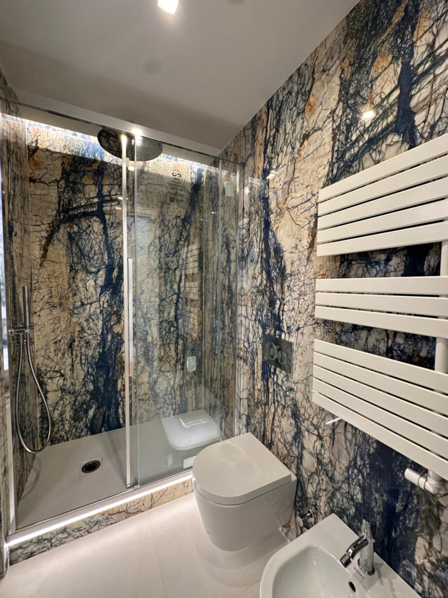 Private Apartment With Wi-Fi Milano City Near Duomo Atena Eksteriør bilde