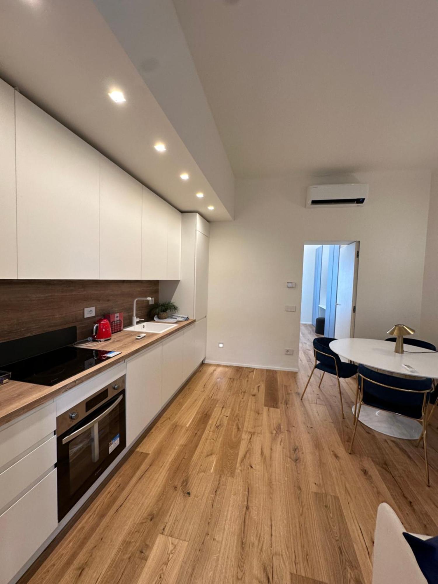 Private Apartment With Wi-Fi Milano City Near Duomo Atena Eksteriør bilde