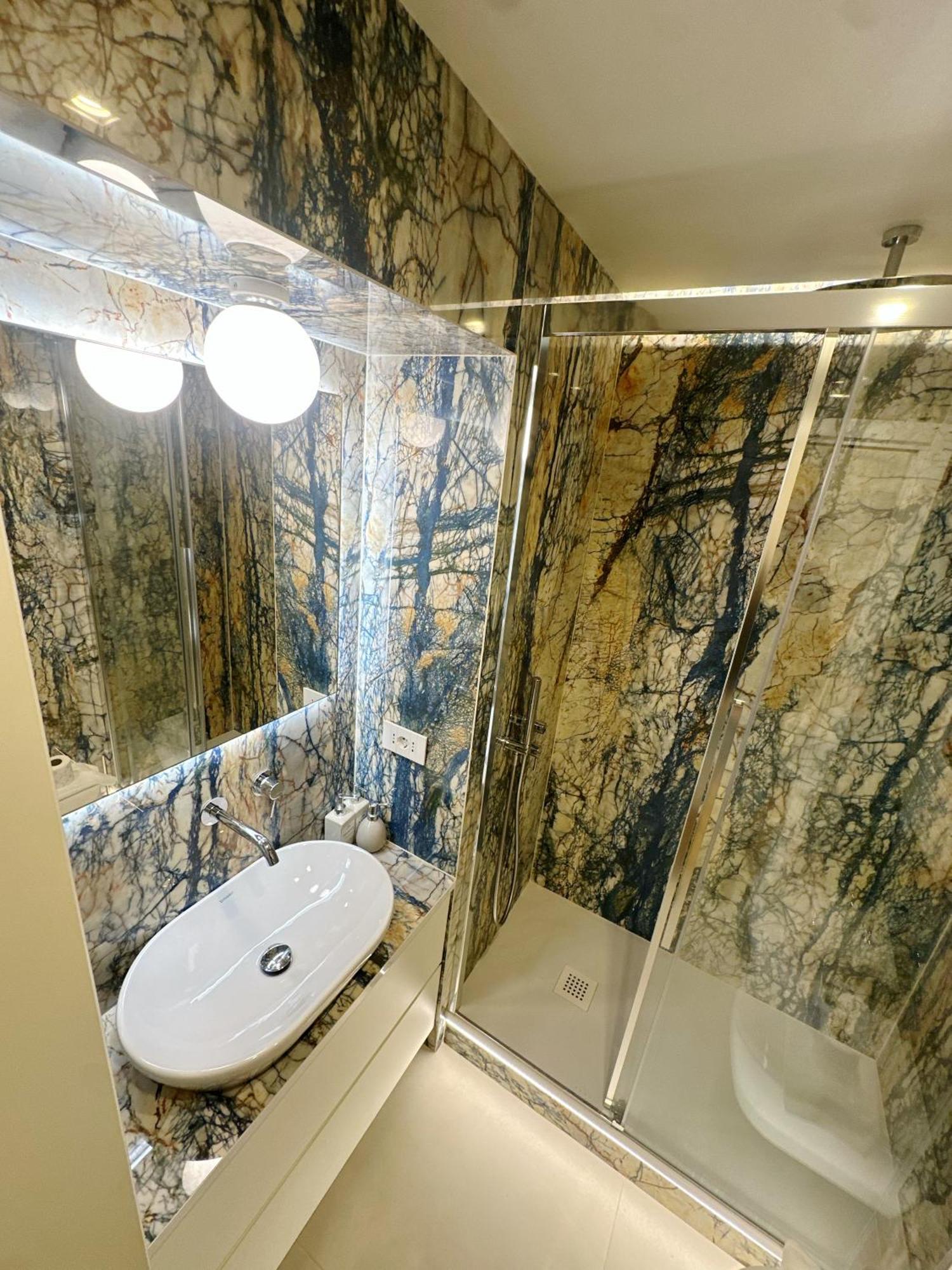 Private Apartment With Wi-Fi Milano City Near Duomo Atena Eksteriør bilde